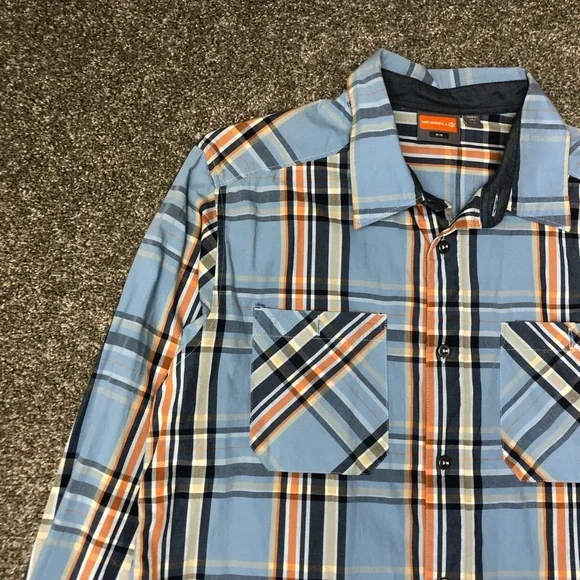 Merrell Button Down - Picture 4 of 9